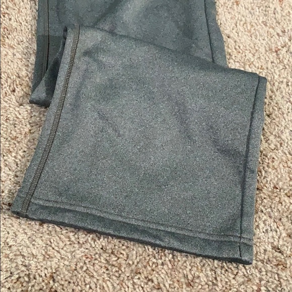 Under armor sweatpants - Picture 3 of 4